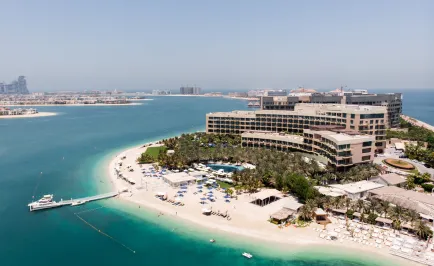 Dubai's Exclusive Island Retreat